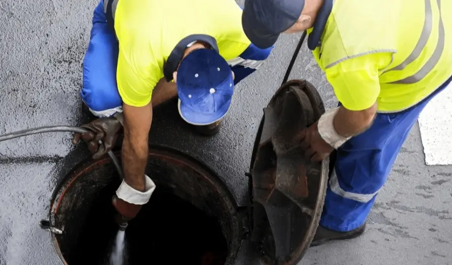 شركة تسليك مجاري في ام القيوين