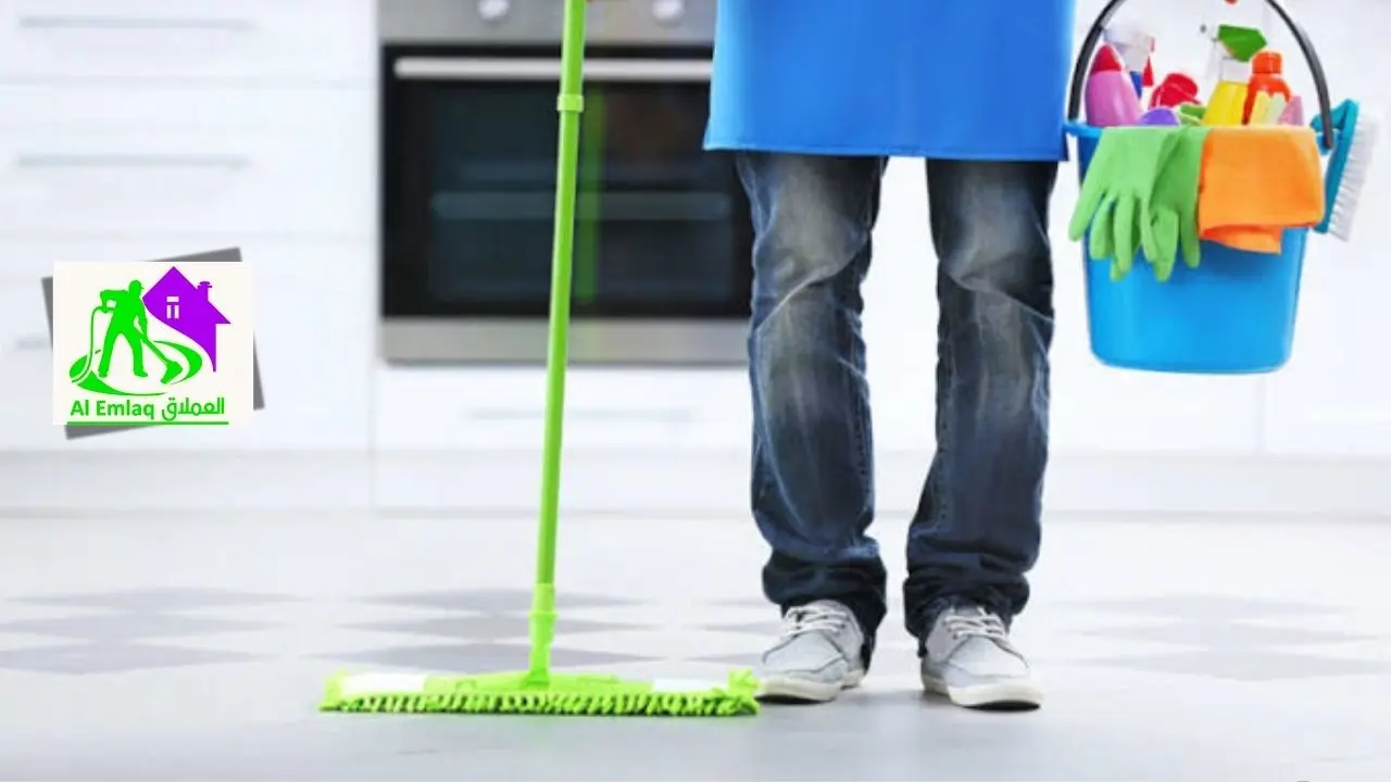 عاملات بنظام الساعات في دبي