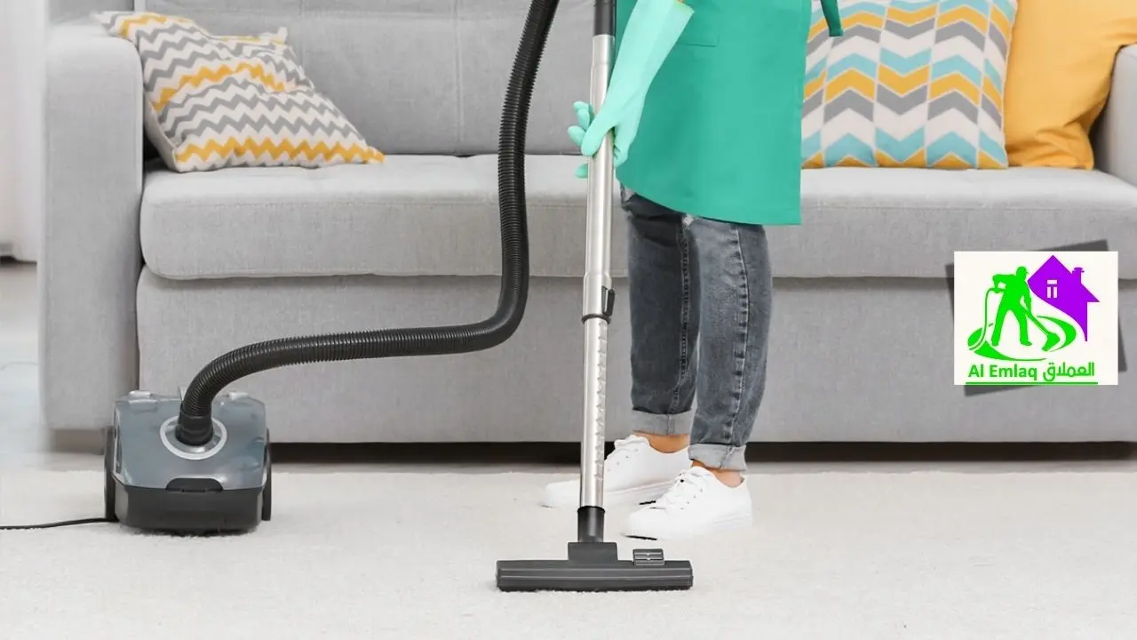 خادمات بالساعة في دبي