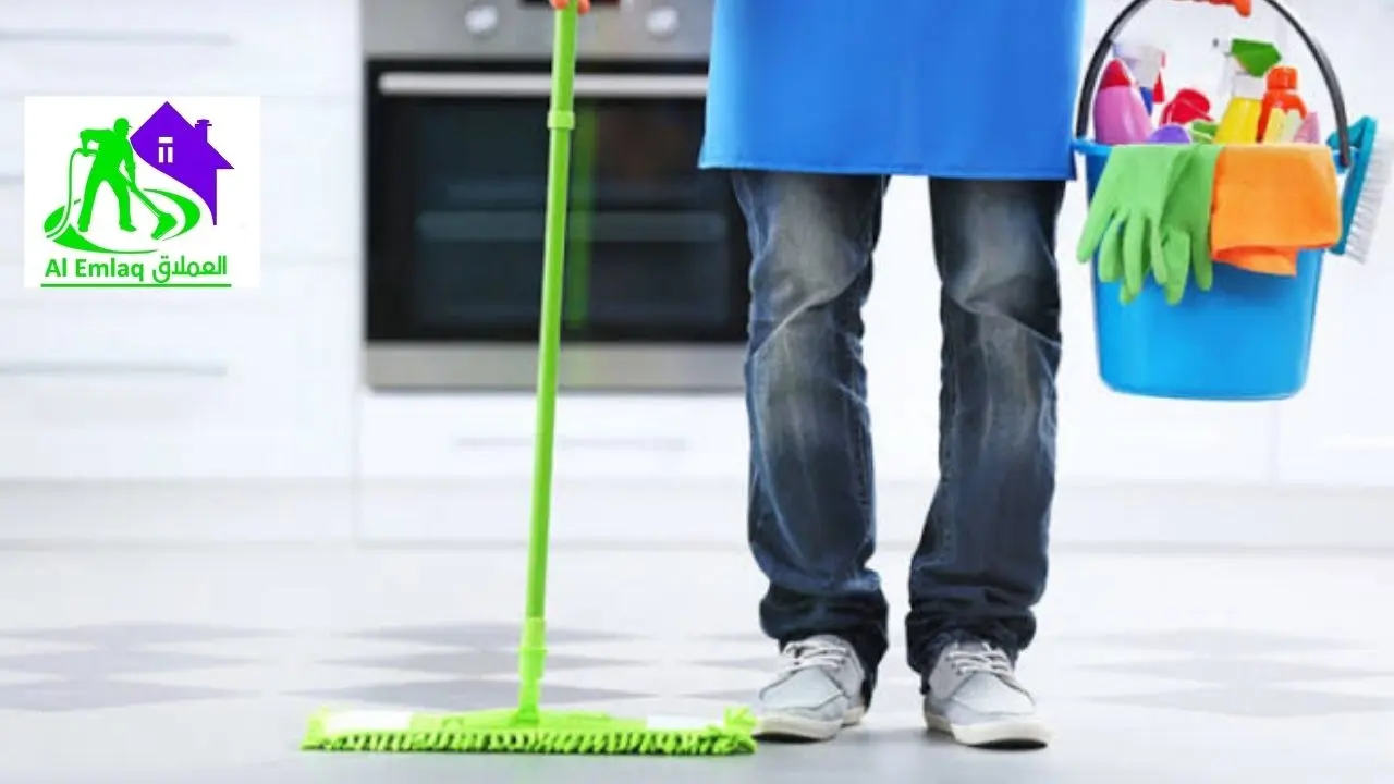 خادمات بالساعة في دبي